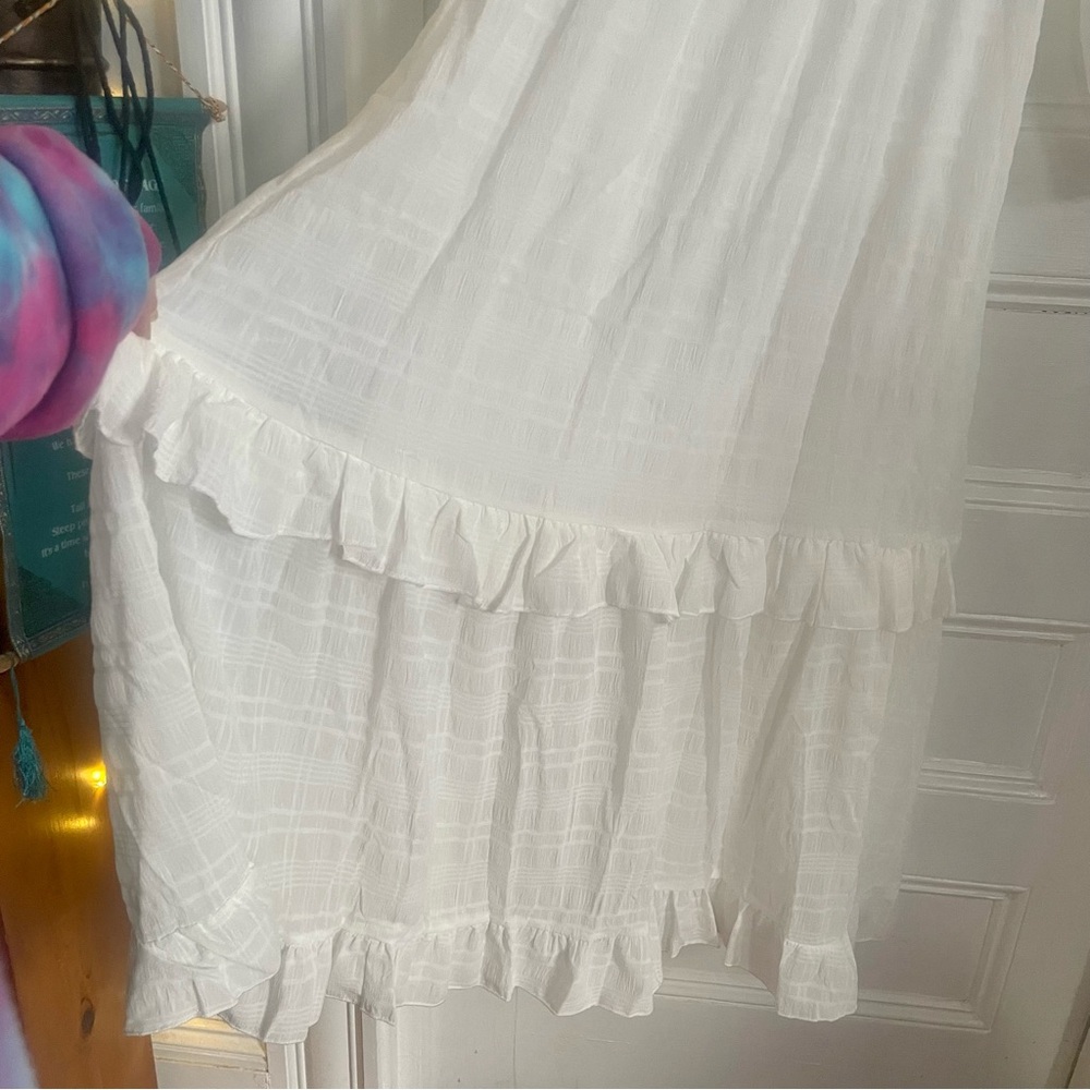 NWT Ruffle V neck maxi - Picture 6 of 8